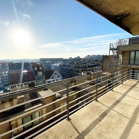 In With Stunning Sea Views, Cleaning Included Lägenhet Nieuwpoort