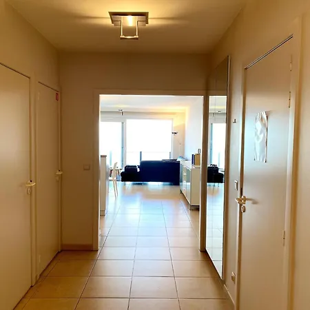 In With Stunning Sea Views, Cleaning Included Nieuwpoort