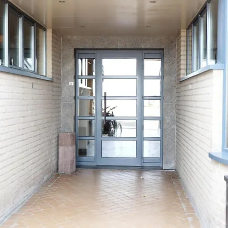 In With Stunning Sea Views, Cleaning Included * 니우포르트